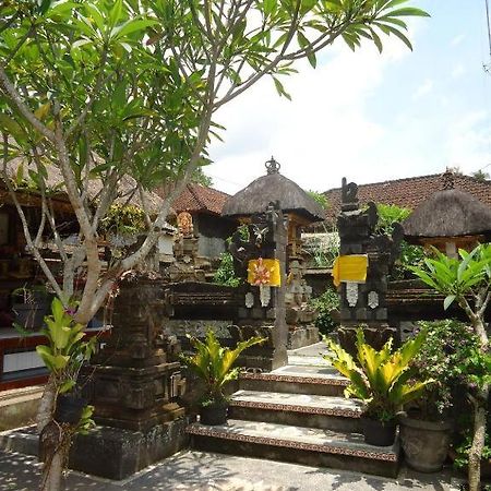 Ubud Tri Upasedana House 2 Hotel Тегалаланг Екстериор снимка